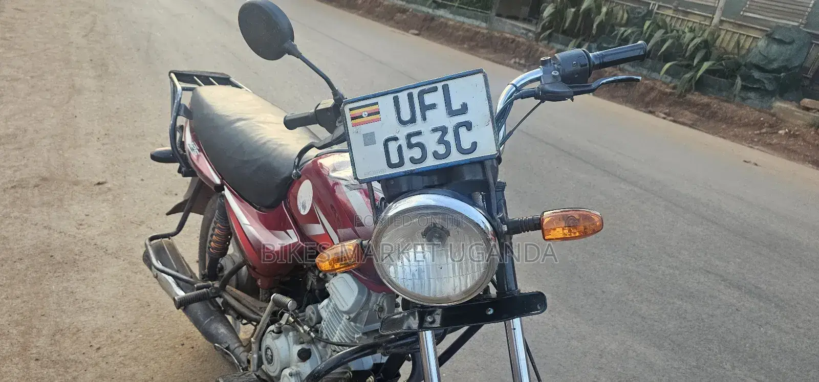 Bajaj Boxer 125 2023 Red