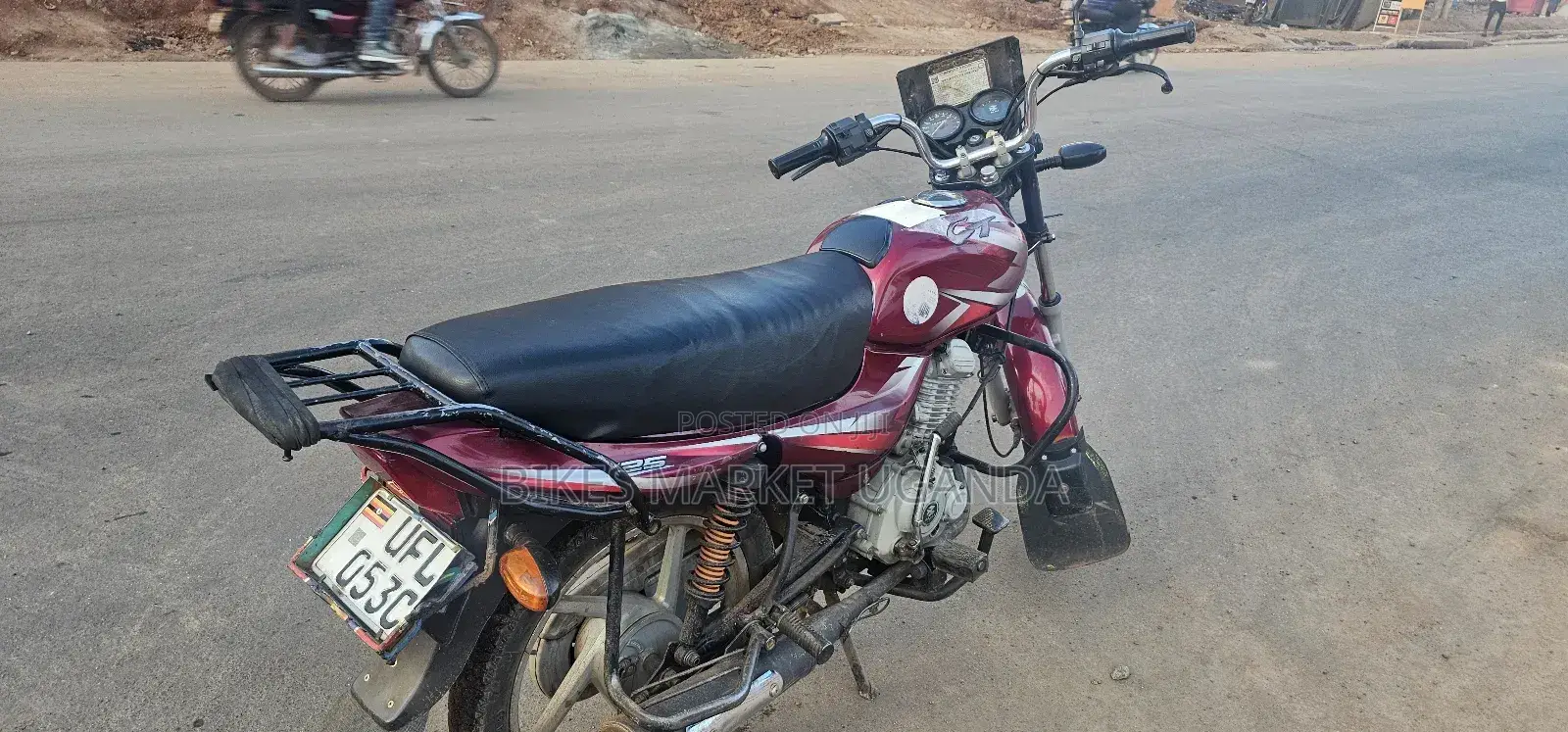 Bajaj Boxer 125 2023 Red