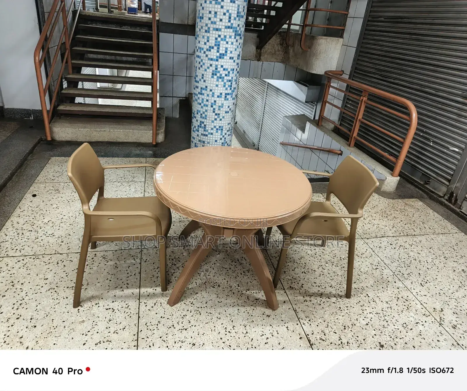 Restaurant Table Plastic and Chairs