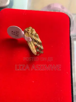 Gold Wavy /Zig-Zag Stacking Ring Set