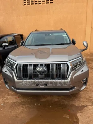 Toyota Land Cruiser Prado 2018 Brown