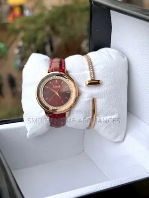 Labaoli Ladies Watch With Genuine Leather Strap at Discount