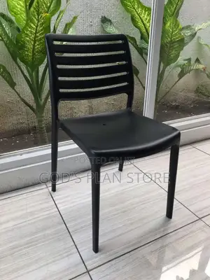Instock Plastic Chairs Plastic Chairs