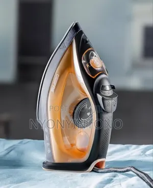 Geepas High-Quality Steam Iron Gsi-7783