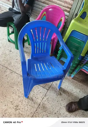 Plastic Nice Chairs Blue* With Arms