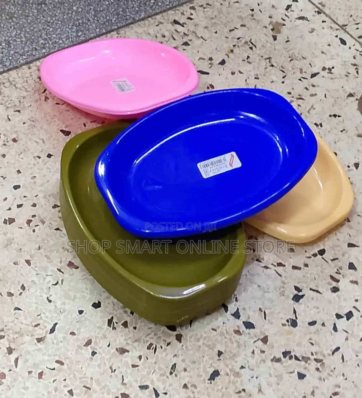 Oval Plastic Plates 12pcs