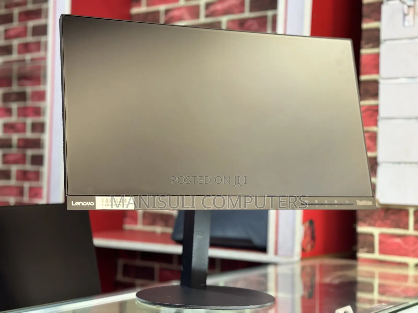 Lenovo 23 Inch Screen Ips Vga Hdmi Dp Div Display Usb