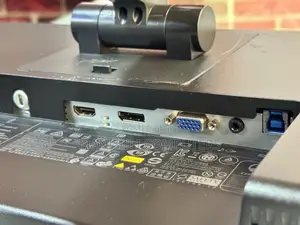 Lenovo 23 Inch Screen Ips Vga Hdmi Dp Div Display Usb