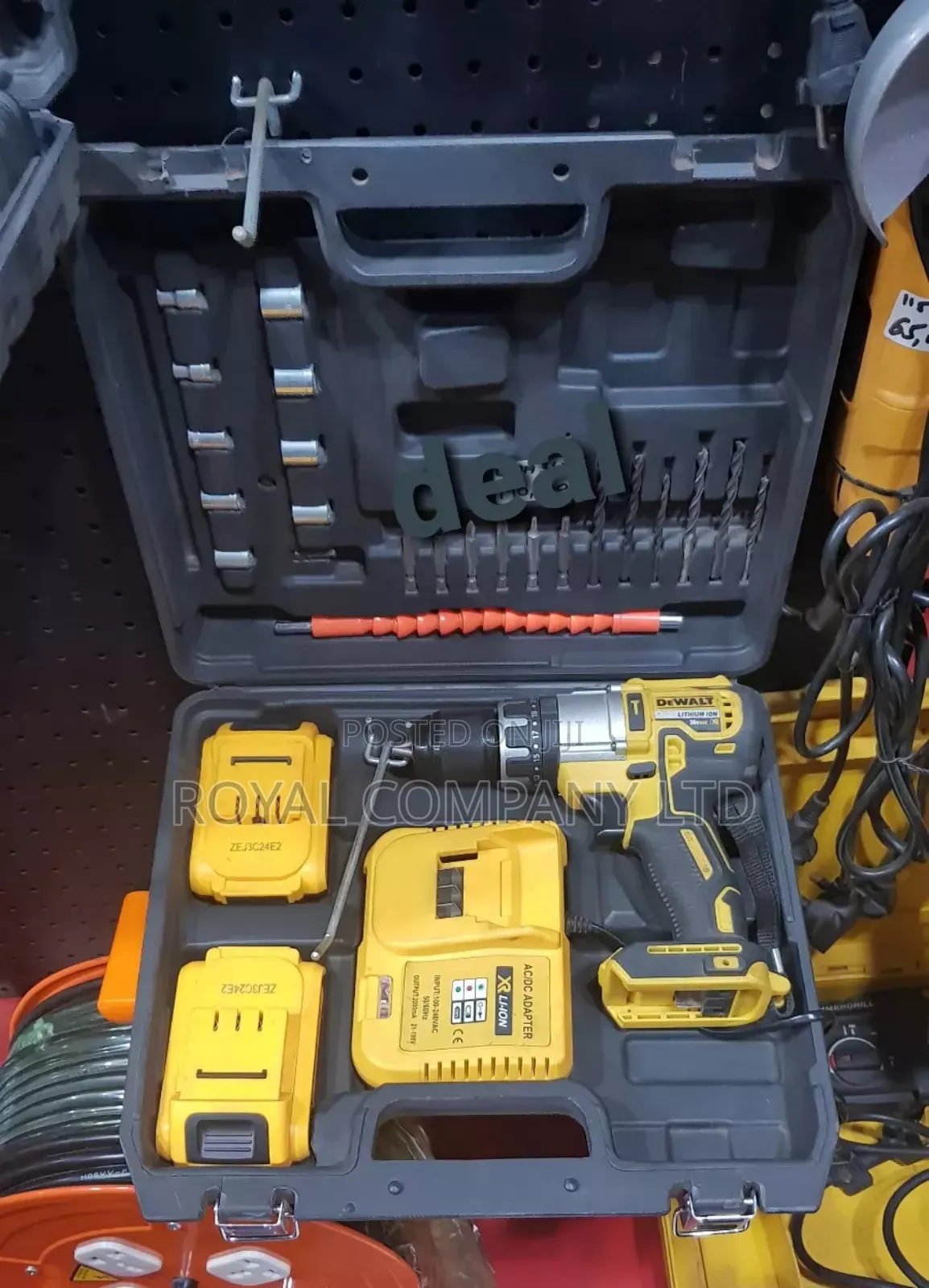 Drill 36volts,13mm Dewalt