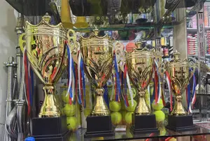 Trophy Set 4 Pieces