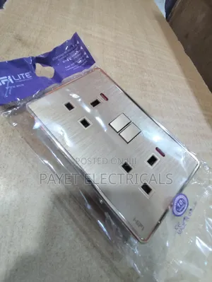 Goldish Double Socket