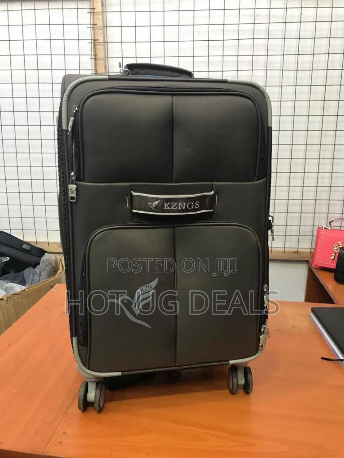 Kzngs Large Size Suitcase With Cloth Material, Five Wheels