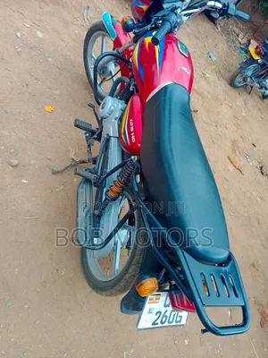 Bajaj CT 110X 2024 Red