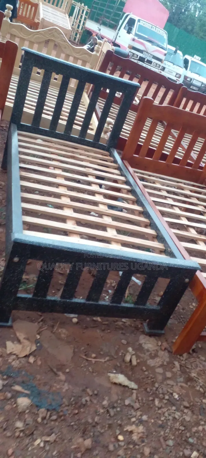 3x6 Black Strips Bed