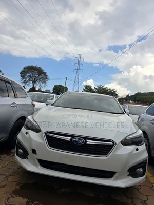 Subaru Impreza 2.0i Limited AWD Hatchback 2017 White