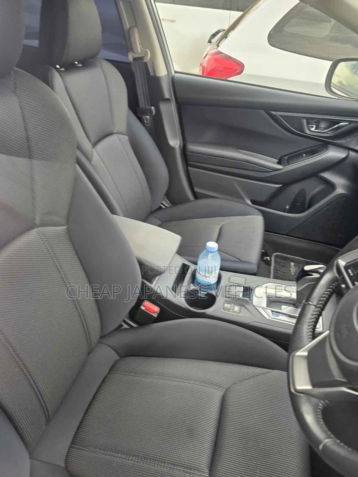 Subaru Impreza 2.0i Limited AWD Hatchback 2017 White