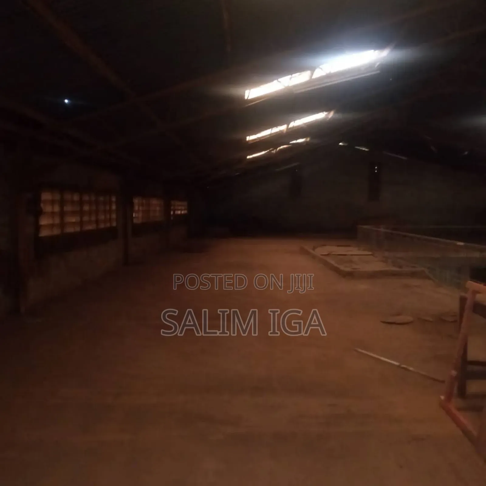 Spacious Warehouse On Rent