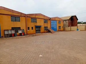 Spacious Warehouse for Rent