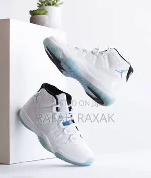 Original Air Jordan 11 Retro “Columbia Blue” Sneakers