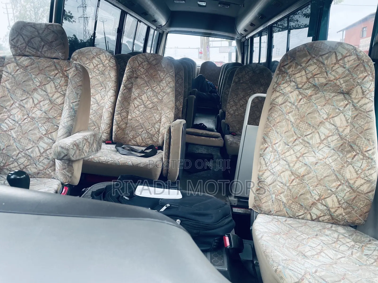 Mitsubishi Fuso Rosa 2010 Blue