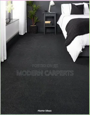 Wall to Wall Dark Gray Wollen Carpet
