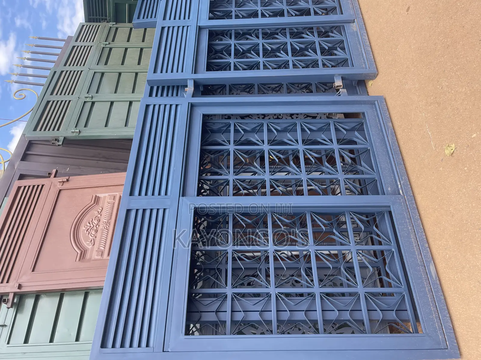 Metalic Windows in Black Colour