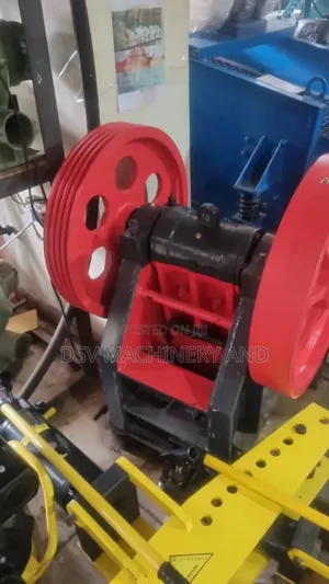Stone Crusher With 24 Horse Power Diesel Engine