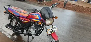 Bajaj Boxer 125 2024 Red