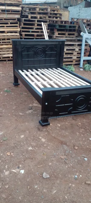 4x6 Bed/Classic Tile Bed