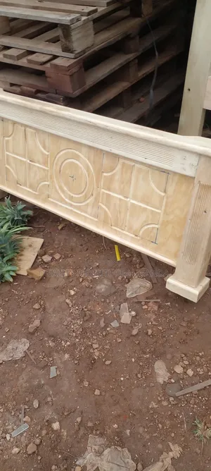 4x6 Bed/Classic Tile Bed