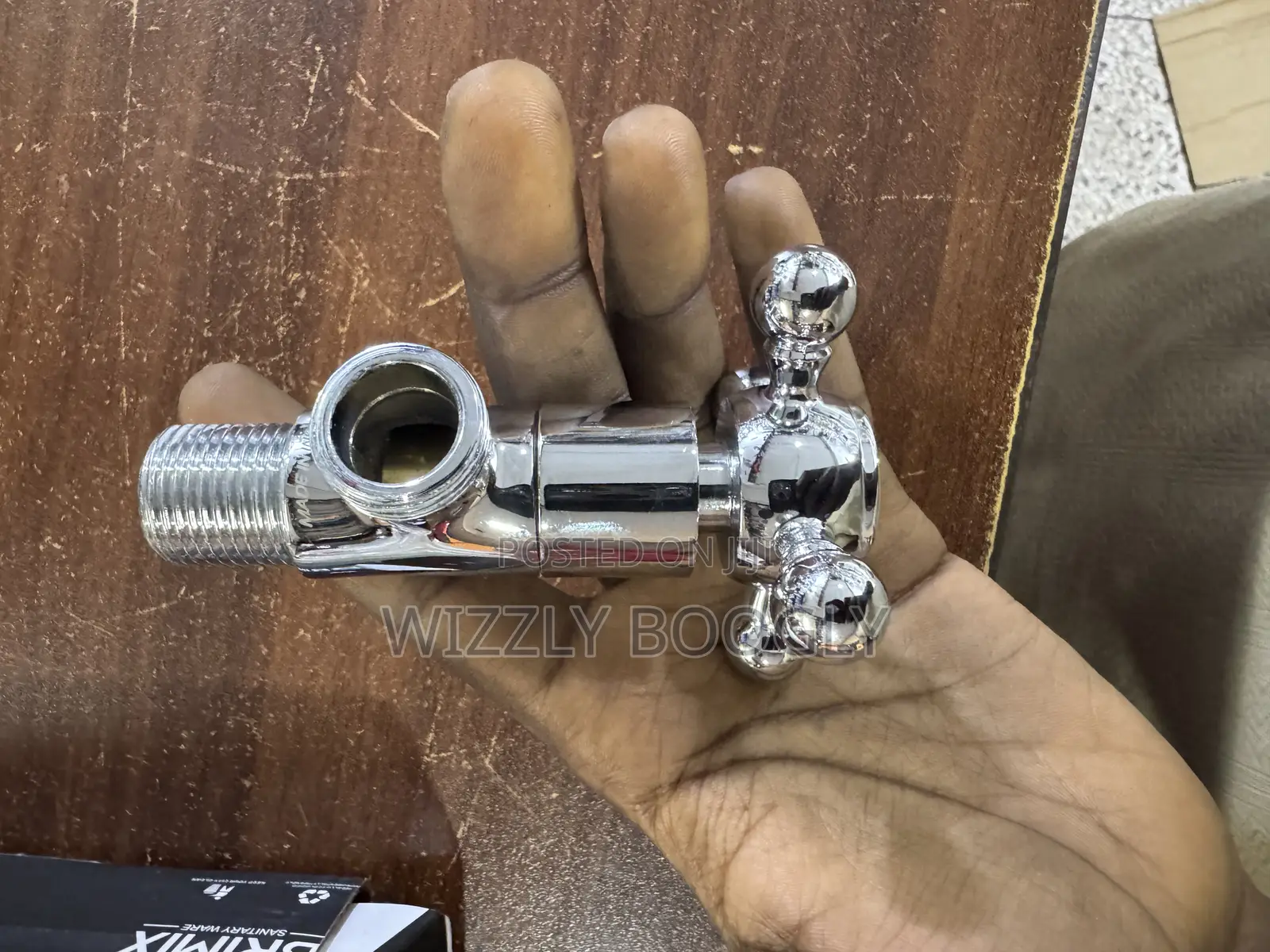 Original Maat Angle Valve