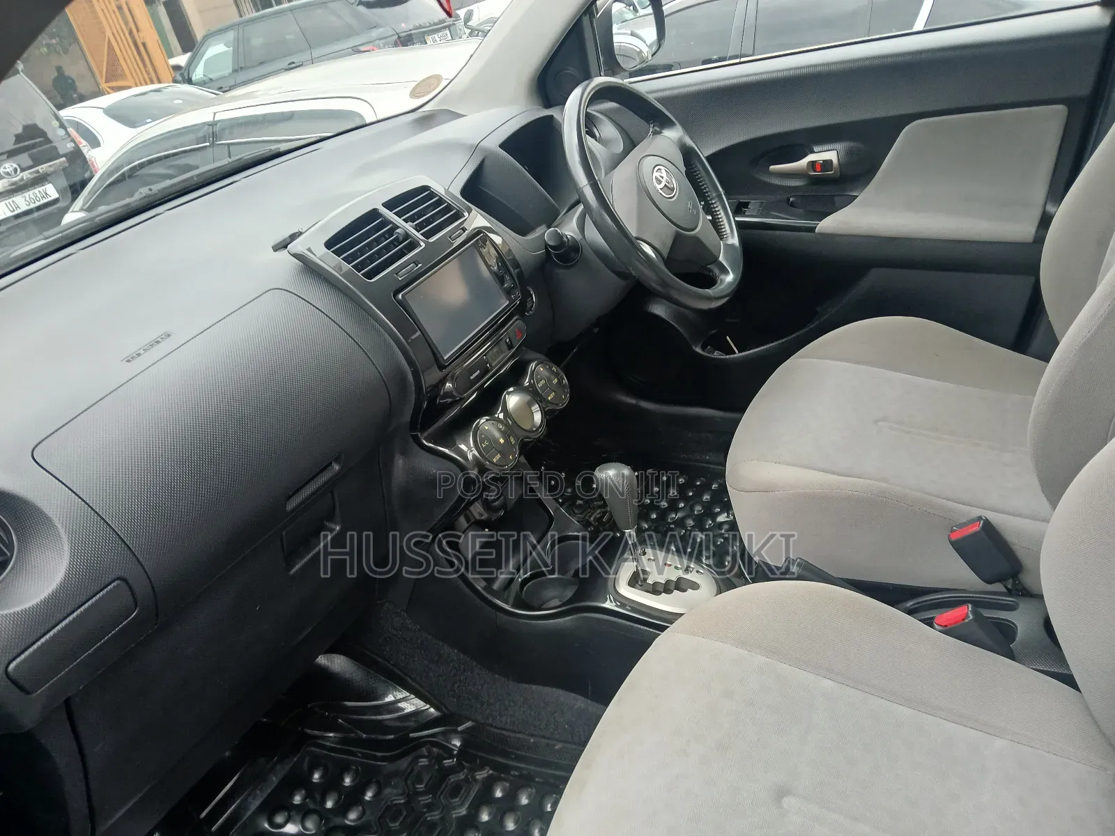 Toyota IST 2009 Gray