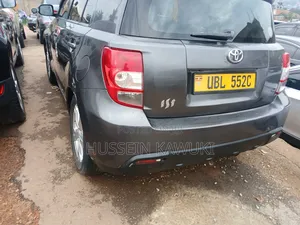 Toyota IST 2009 Gray