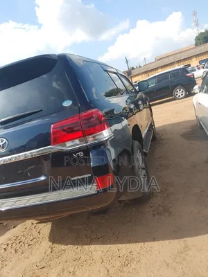 Toyota Land Cruiser 2015 Blue