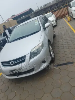 Toyota Corolla Fielder 2011 Silver