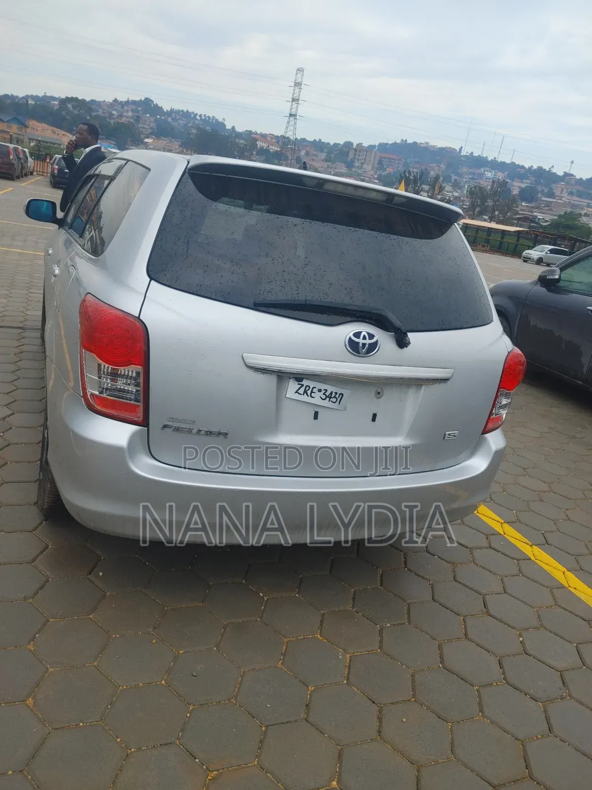 Toyota Corolla Fielder 2011 Silver