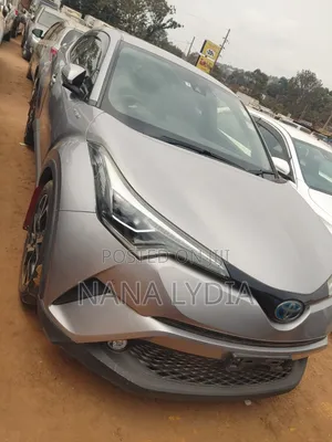 Toyota C-HR 2017 Silver