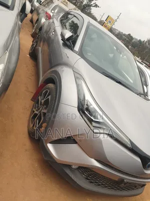 Toyota C-HR 2017 Silver