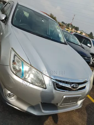 Subaru Exiga 2011 Silver