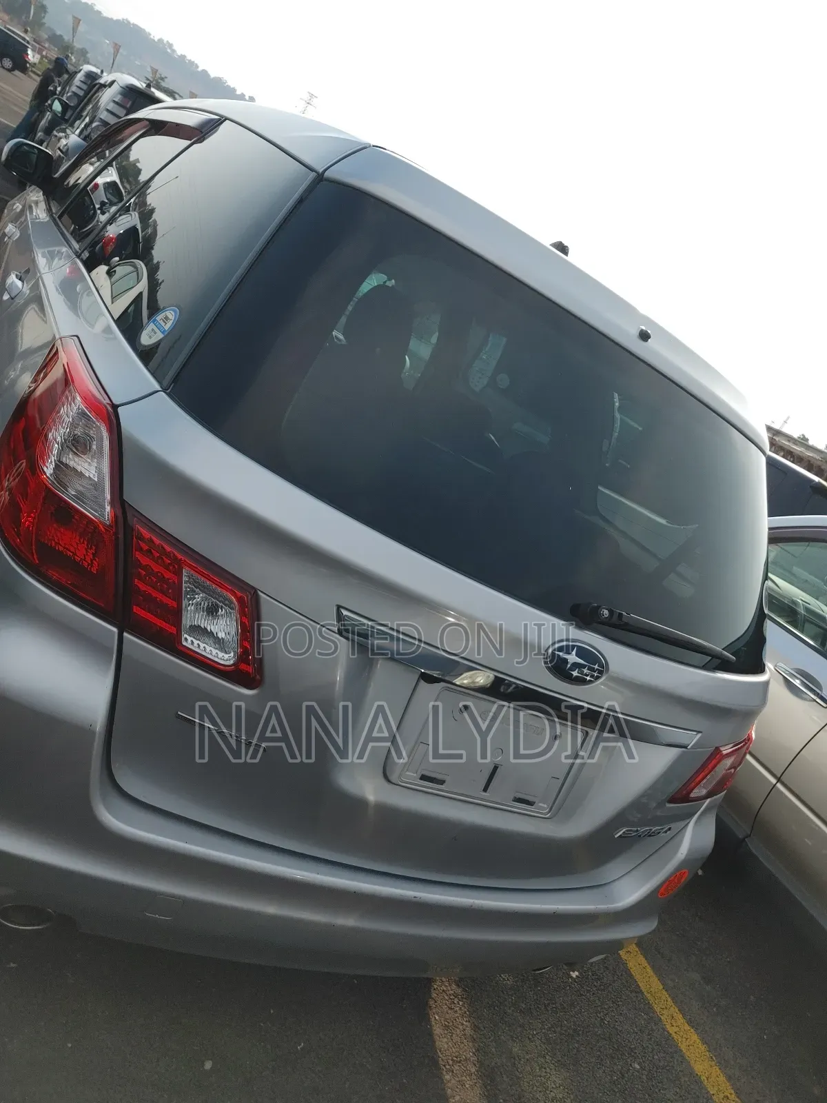 Subaru Exiga 2011 Silver