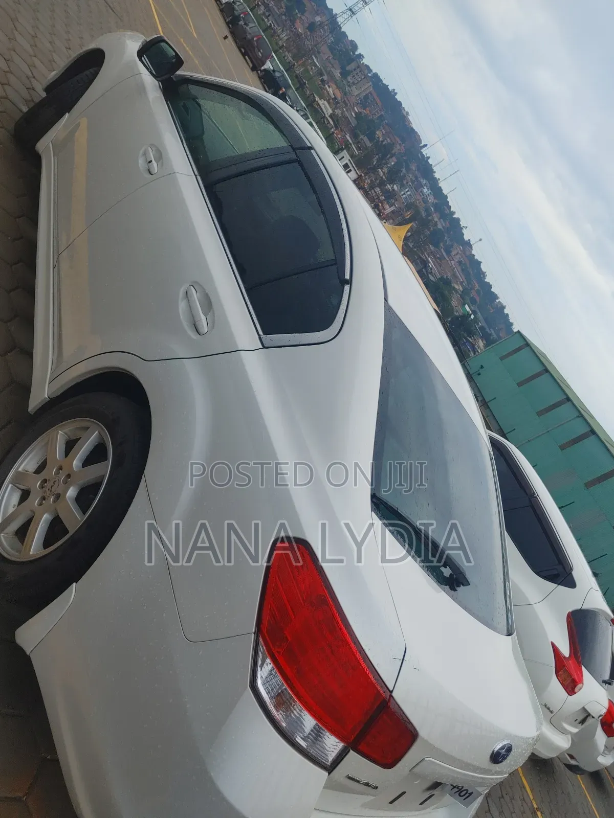 Subaru Legacy 2011 White