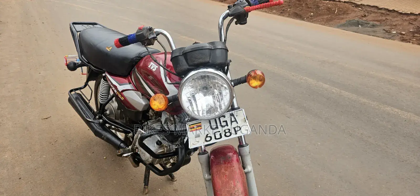 TVS HLX 125 2024 Red