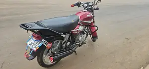 TVS HLX 125 2024 Red