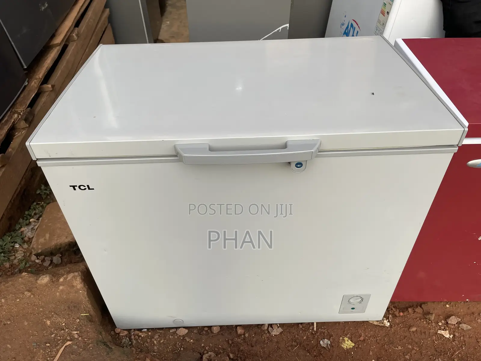 TCL Deep Freezer