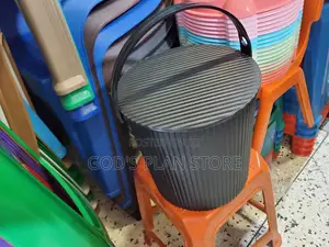 Black Plastic Bucket Plastic Bucket