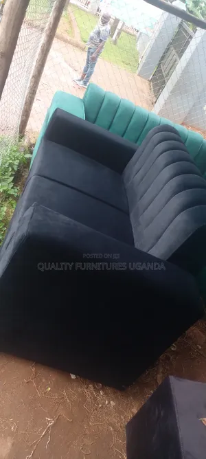 2 Seater/Black Chair