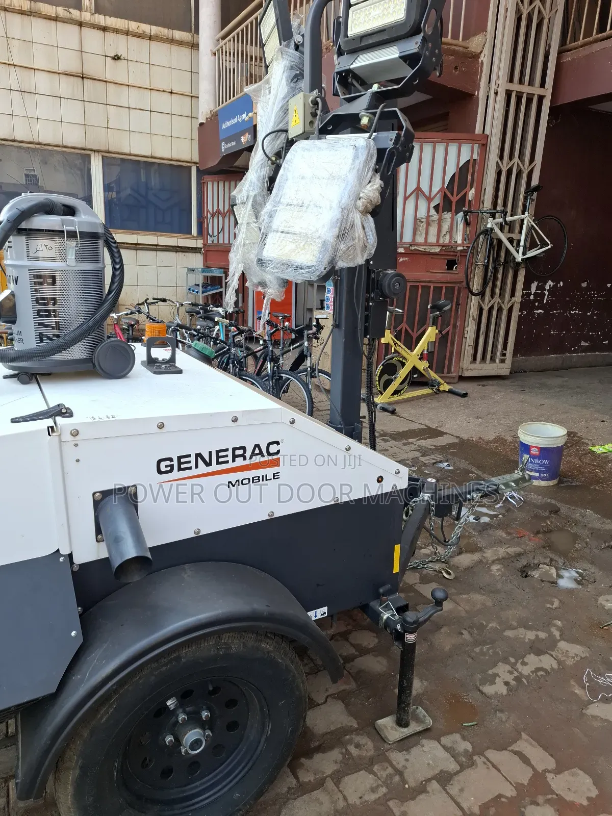 Generac Mobile Light Tower and Generator