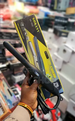 Mini Flat Iron for Short Hair