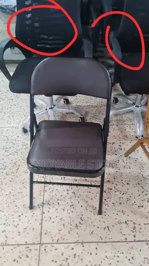 Brown Foldable Chairs