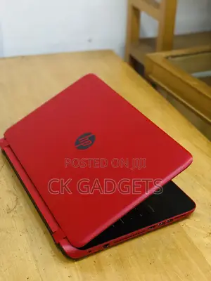 New Laptop HP Pavilion 15 8GB Intel Core I3 HDD 1T